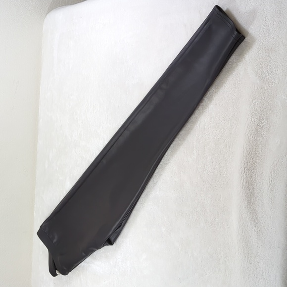 Lauren Conrad faux leather leggings M NWOT - Picture 5 of 8